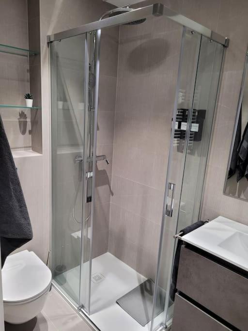 Apartamento Azabache Zaragoza Buitenkant foto
