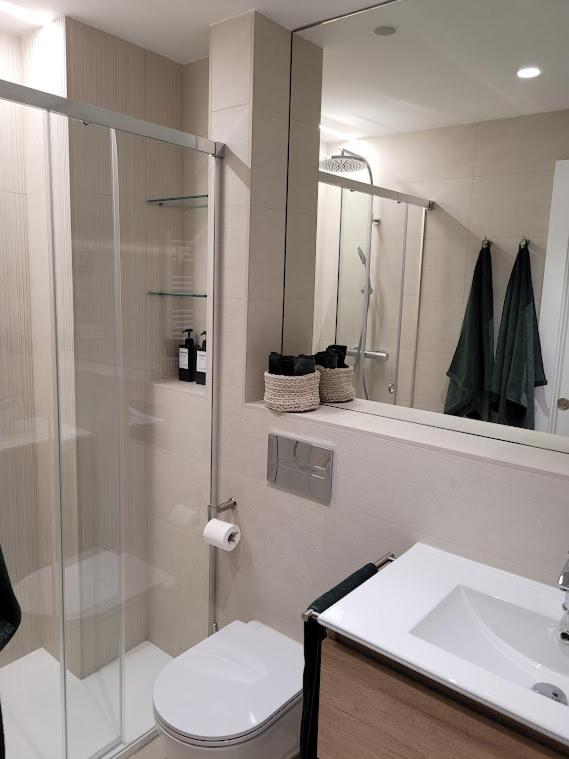 Apartamento Azabache Zaragoza Buitenkant foto
